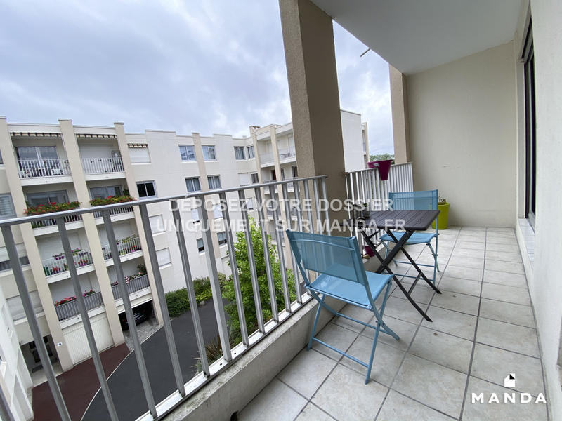 Chambre - 10 m² - 4 pièces