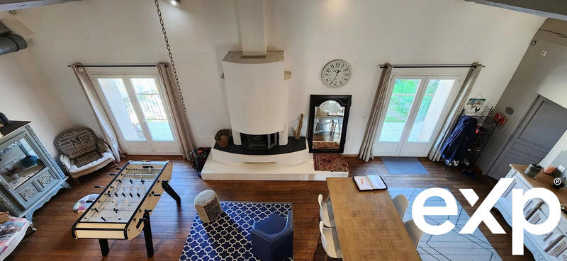 Maison - 140 m² - 5 pièces