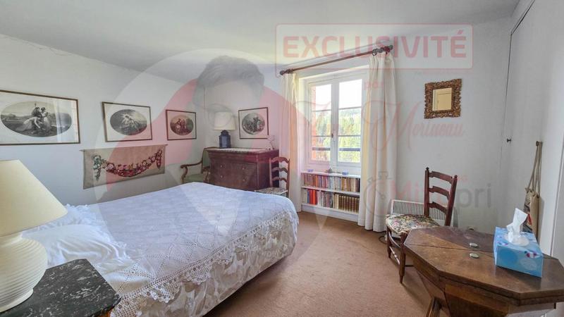 Maison - 214 m² - 8 pièces