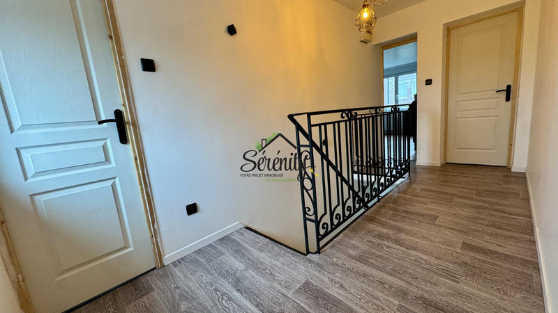 Maison - 161 m² - 7 pièces