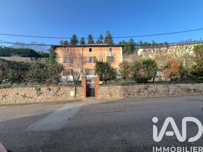 Maison de village - 182 m² - 9 pièces