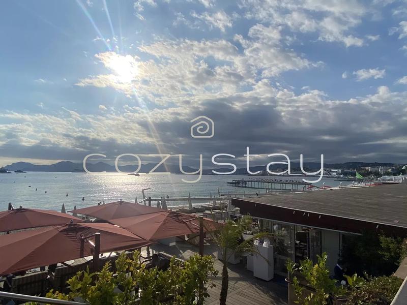 Appartement - 99 m² - 3 pièces