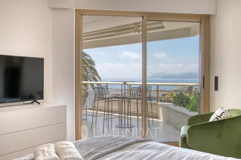 Appartement - 150 m² - 4 pièces