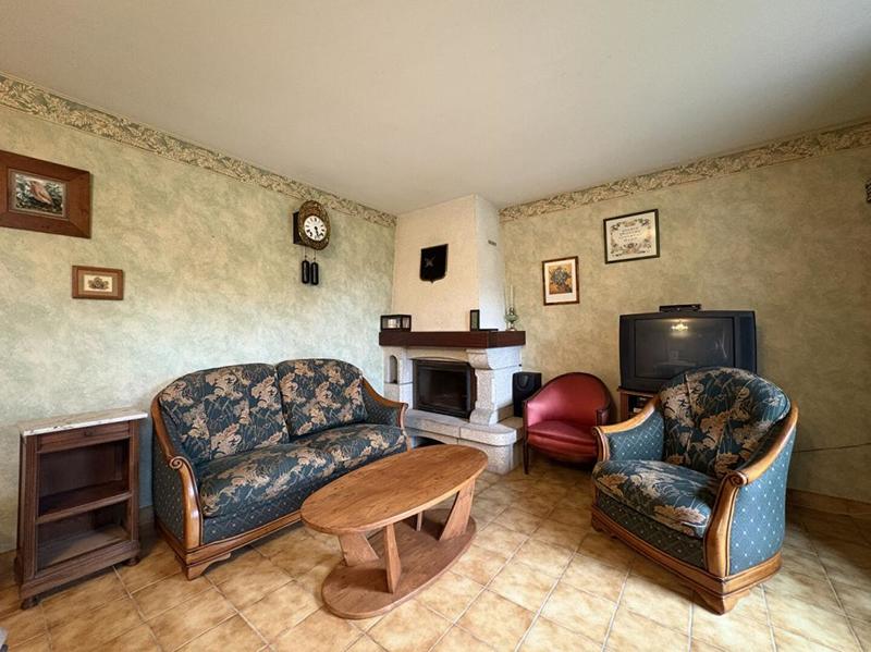 Maison - 140 m² - 8 pièces