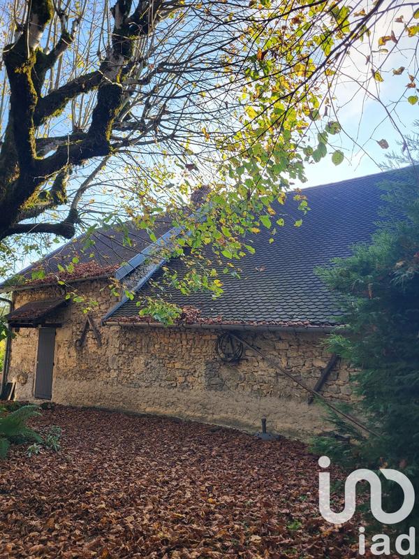 Maison - 250 m² - 8 pièces