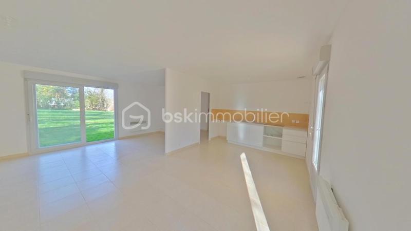 Pavillon - 93 m² - 4 pièces