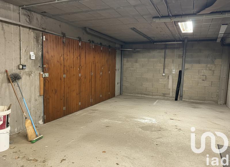 Maison - 183 m² - 7 pièces