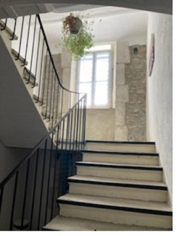 Maison - 265 m² - 10 pièces