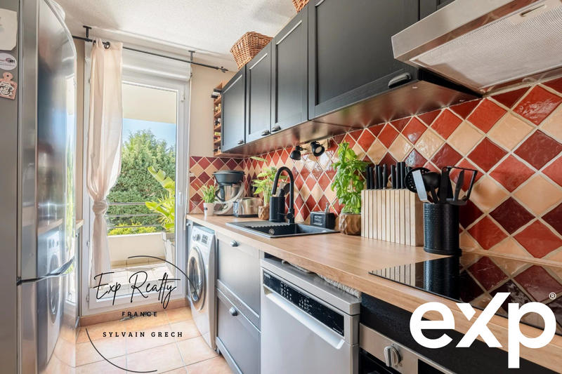 Appartement - 83 m² - 4 pièces