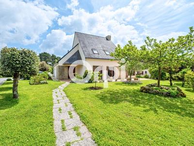 Maison - 185 m² - 5 pièces