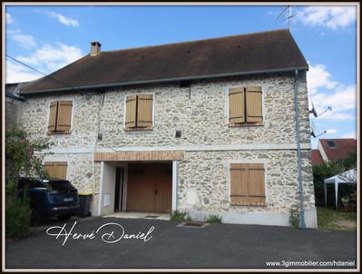 Maison en pierre - 181 m² - 7 pièces