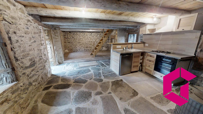 Maison ancienne - 85 m² - 3 pièces
