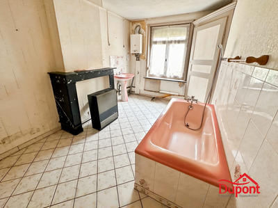 Maison - 92 m² - 5 pièces