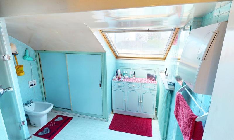 Appartement - 167 m² - 6 pièces