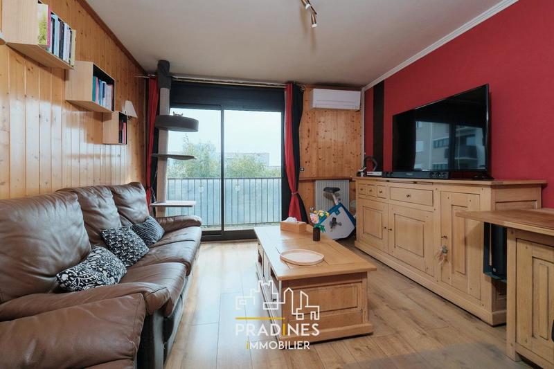 Appartement - 80 m² - 4 pièces