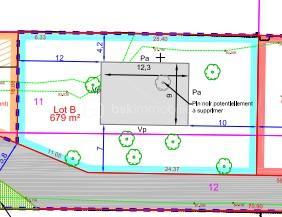 Terrain constructible - 679 m²