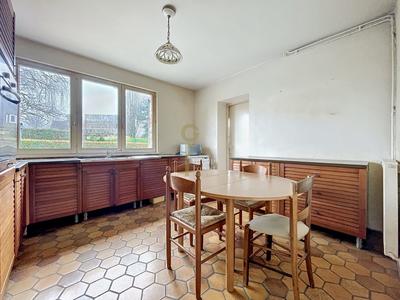 Maison - 136 m² - 6 pièces