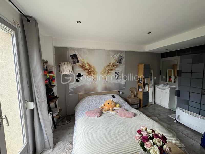 Maison - 145 m² - 6 pièces