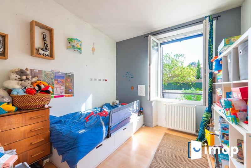 Maison - 100 m² - 6 pièces