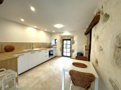 Maison traditionnelle - 80 m² - 4 pièces