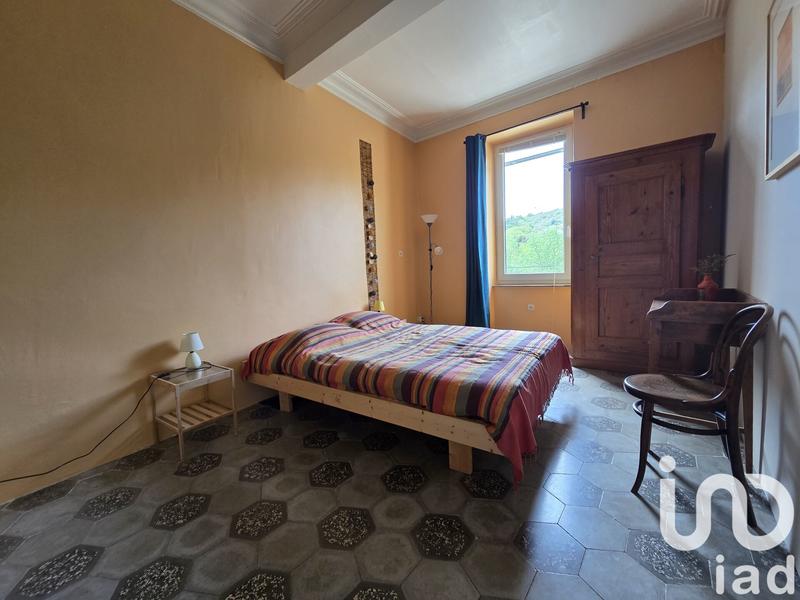 Maison - 198 m² - 6 pièces