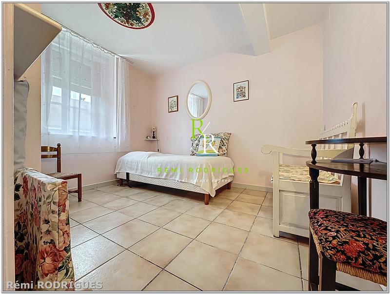 Maison - 165 m² - 10 pièces