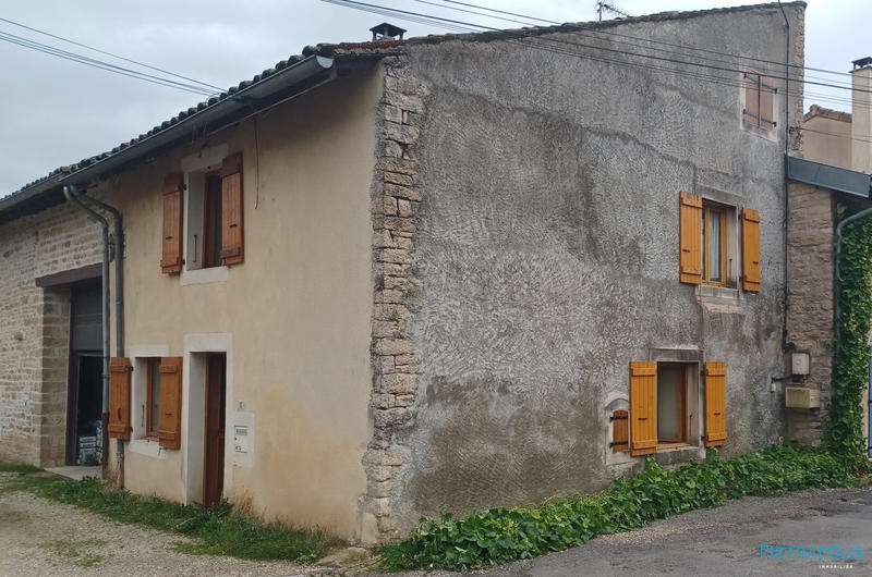 Maison ancienne - 88 m² - 4 pièces