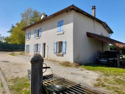 Maison - 165 m² - 9 pièces