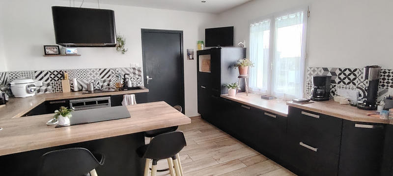 Maison - 106 m² - 7 pièces