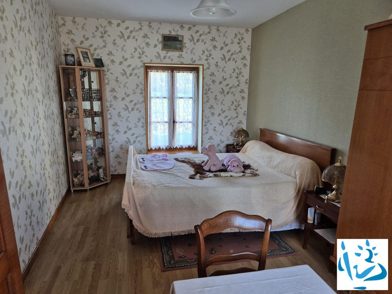 Maison ancienne - 100 m² - 5 pièces