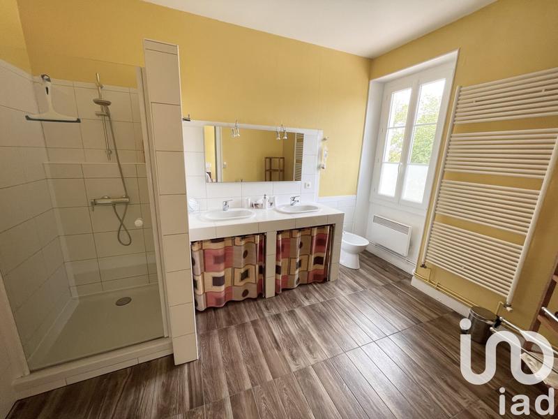 Maison - 540 m² - 15 pièces