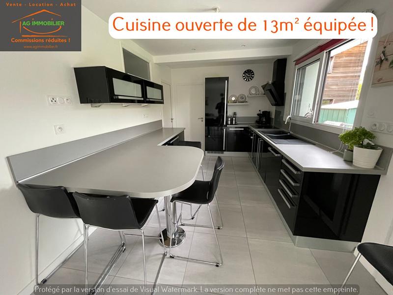 Maison - 140 m² - 6 pièces
