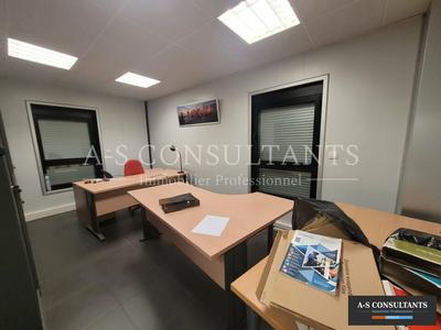 Local commercial - 185 m²