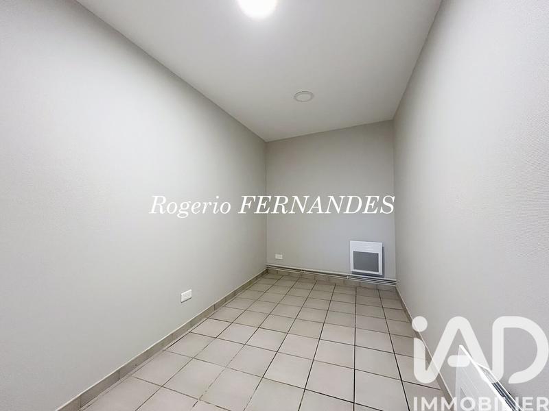 Appartement - 93 m² - 8 pièces