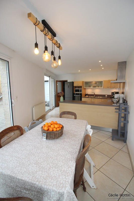 Maison - 160 m² - 7 pièces