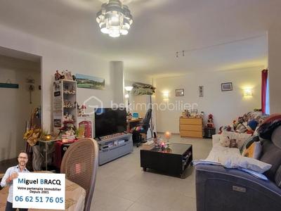 Appartement - 85 m² - 3 pièces