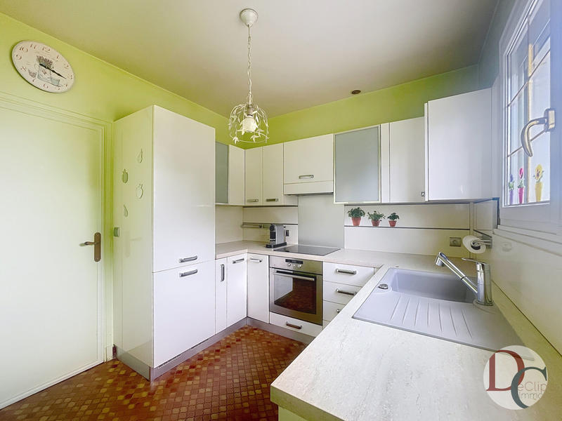 Maison - 149 m² - 7 pièces