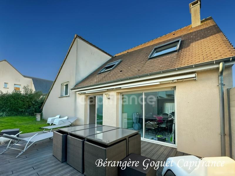 Maison - 93 m² - 5 pièces