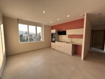 Appartement - 88 m² - 4 pièces