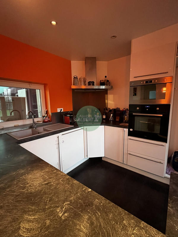 Maison - 175 m² - 6 pièces