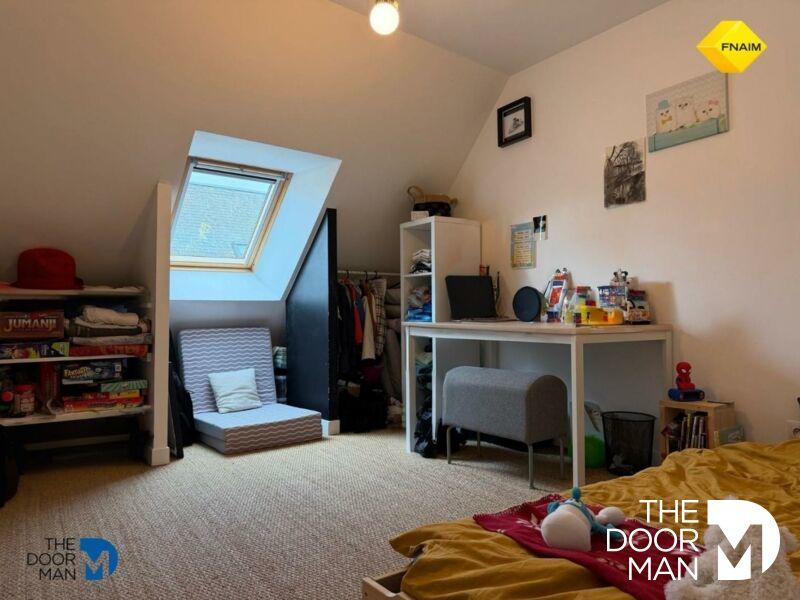 Maison - 83 m² - 5 pièces