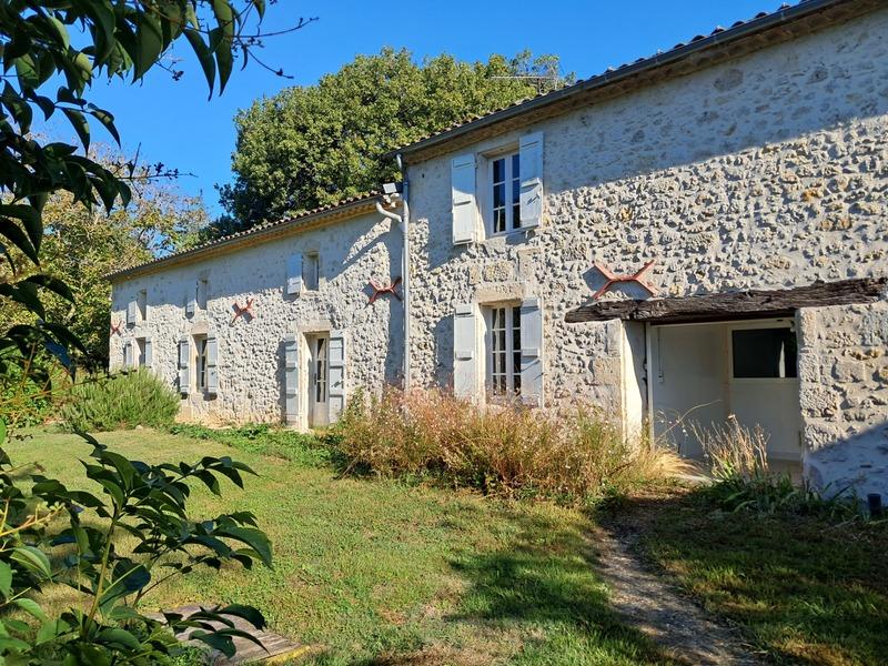 Maison de campagne - 225 m² - 6 pièces