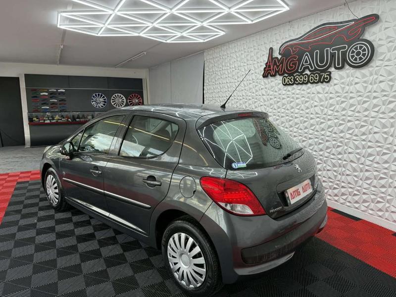 Peugeot 207 1.4 HDi 68 Cv. Phase 2