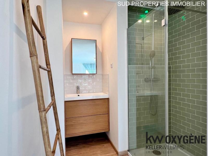 Villa - 223 m² - 7 pièces