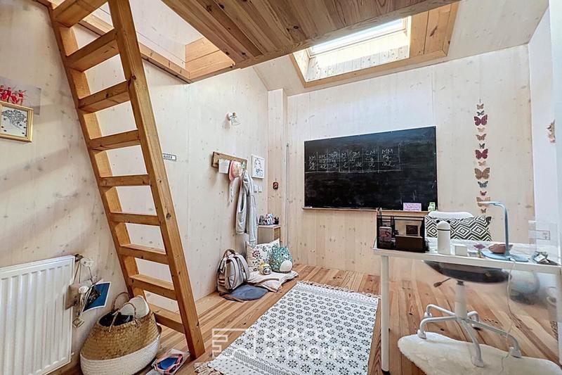 Maison - 146 m² - 6 pièces