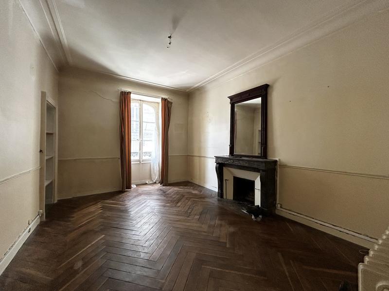 Appartement - 97 m² - 5 pièces