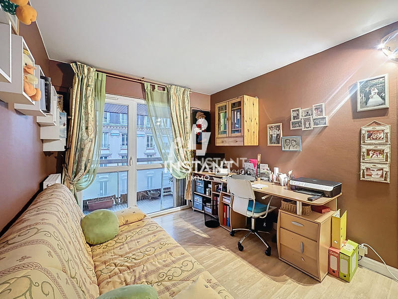 Appartement - 60 m² - 4 pièces