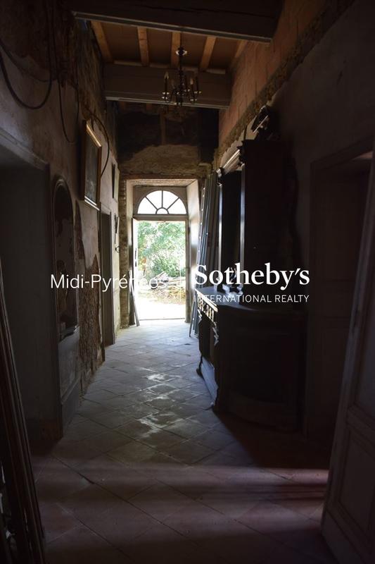 Château - 555 m² - 10 pièces