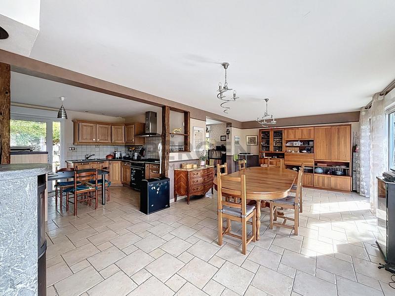Maison - 154 m² - 7 pièces