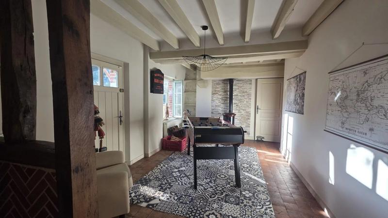 Maison - 205 m² - 6 pièces